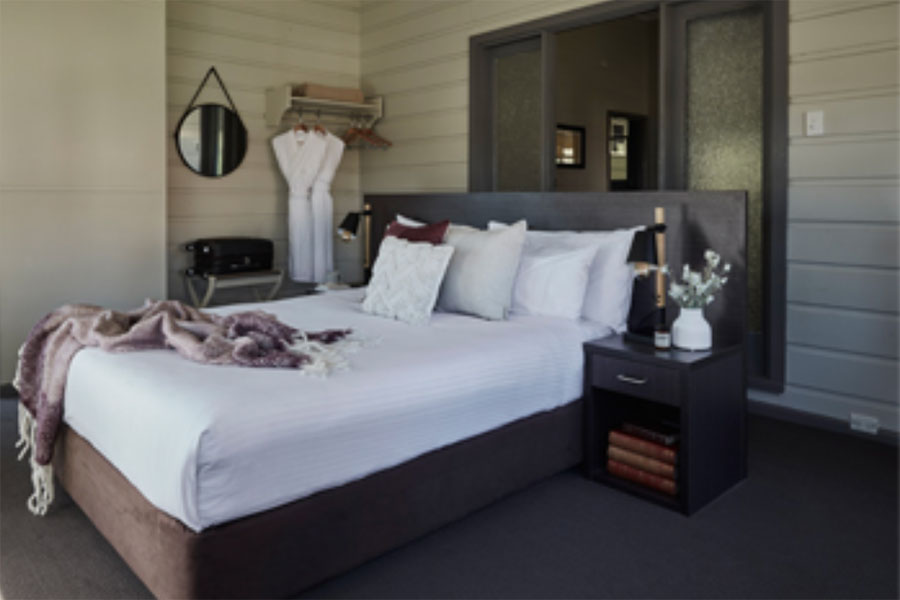 luscious womans accommodation luscious womans retreat accommodation